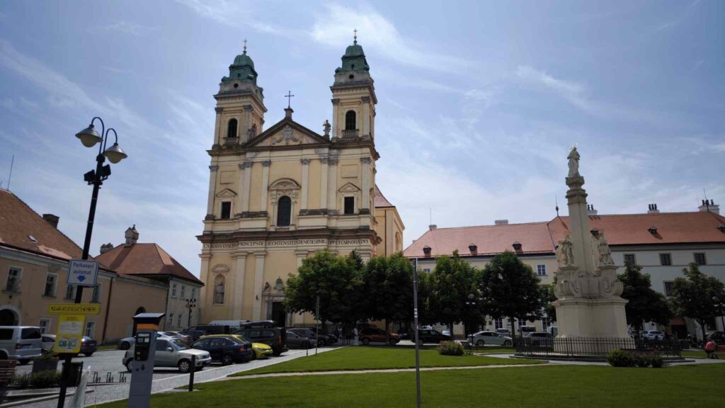 Zámok Valtice, centrum Lednicko-valtického areálu.